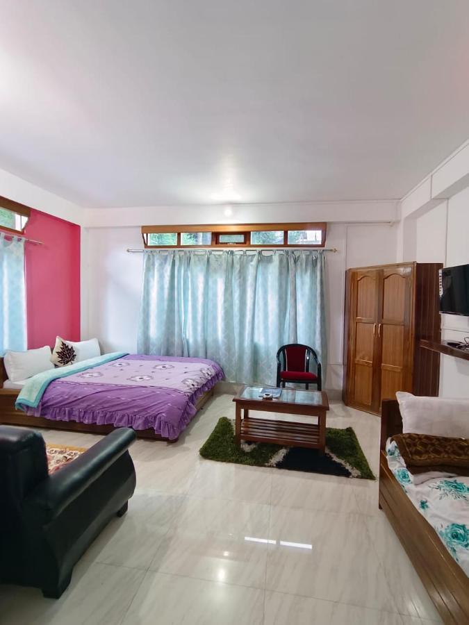 Hotel White Tara タワン エクステリア 写真